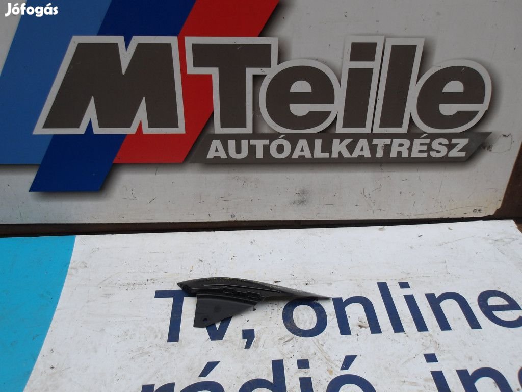 [GYÁRI ÚJ]MERCEDES CLA C118 ELSŐ TAKARÓ ELEM BAL ELSŐ A118 885 2303